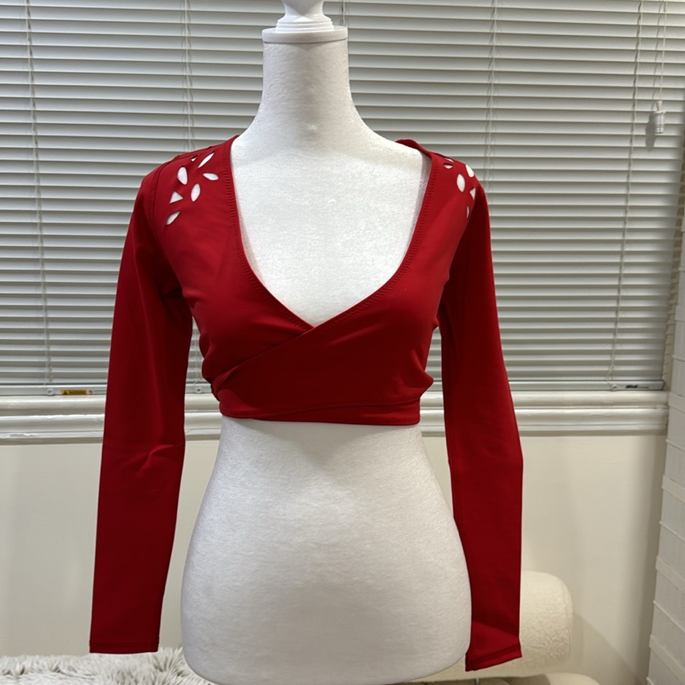 Gigi C Tina Wrap Top Womens XS Red Laser Cut Long Sleeve Crop Tie Waist